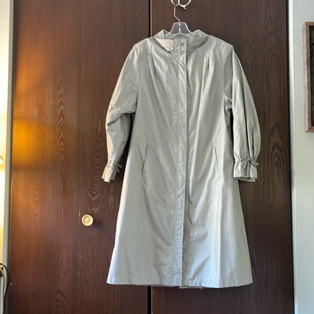 Aurora International by Miss Abbmoor vintage, gray raincoat/ trench coat. 12